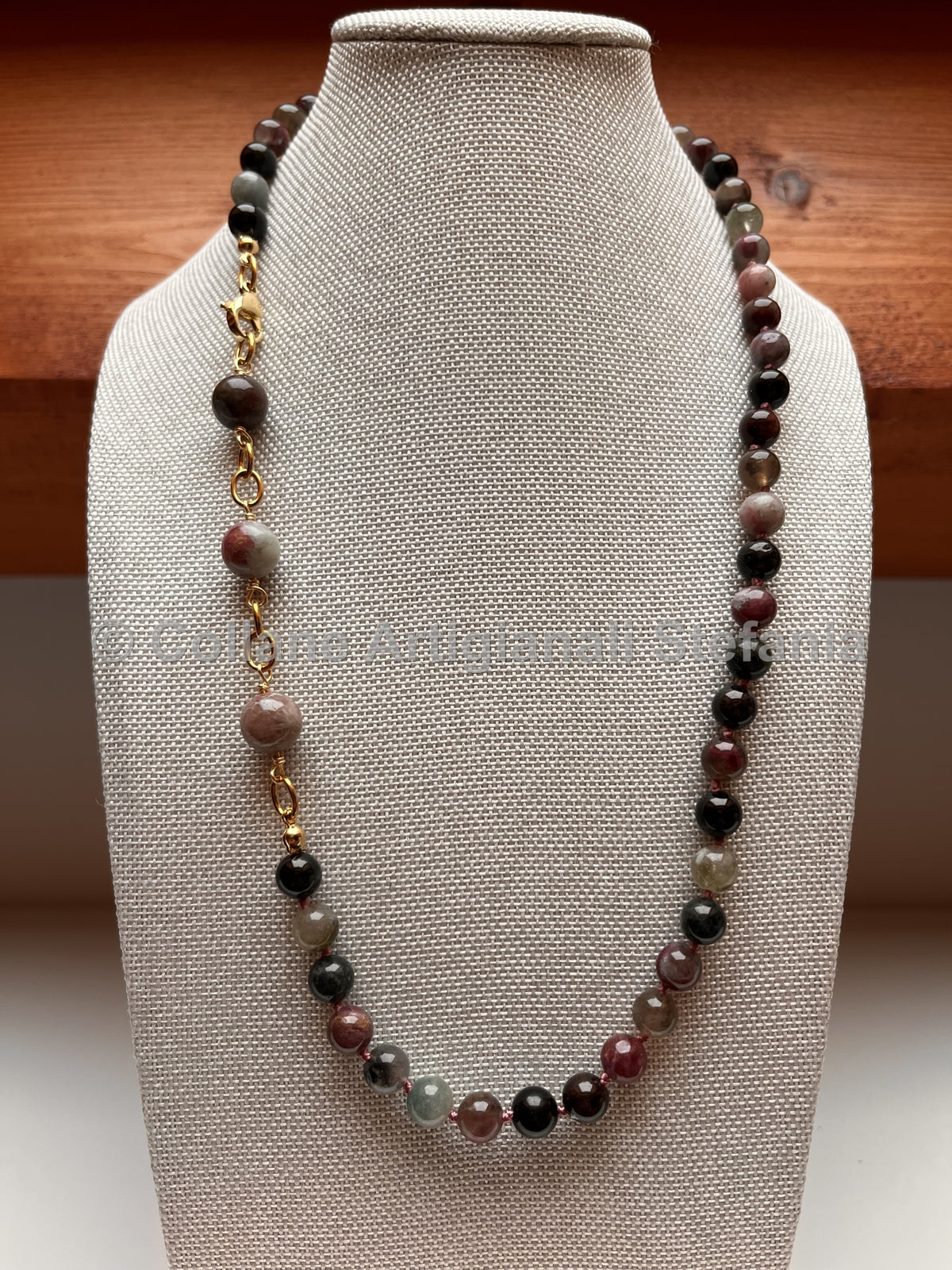 Collana di Tormalina multicolore di alta qualità,  lunghezza variabile 46–54 cm