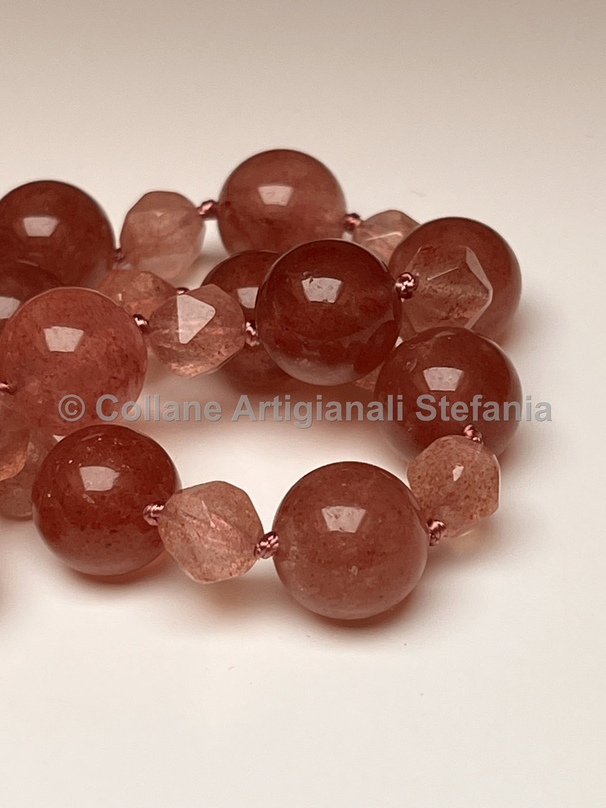 Collana in quarzo fragola con perle da 12 mm e sfaccettate da 8 mm