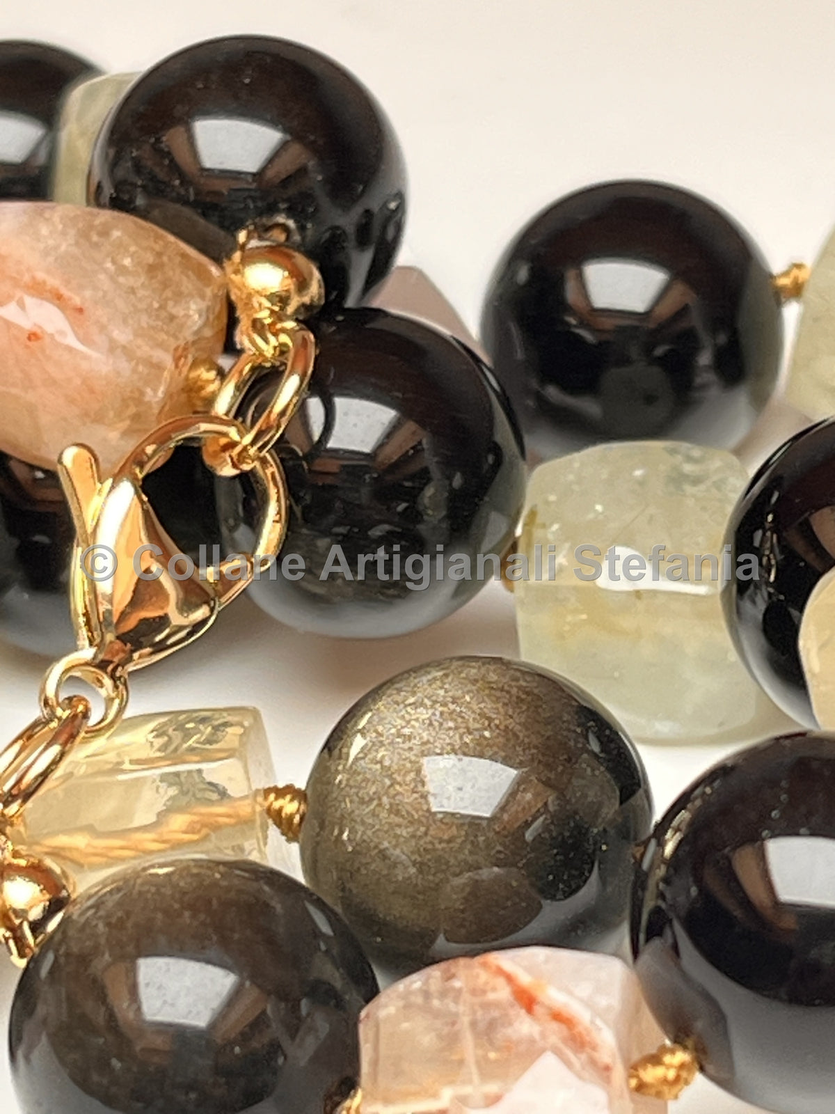 Collana in ossidiana gold dalle sfumature dorate e quarzo multicolore – 46 cm