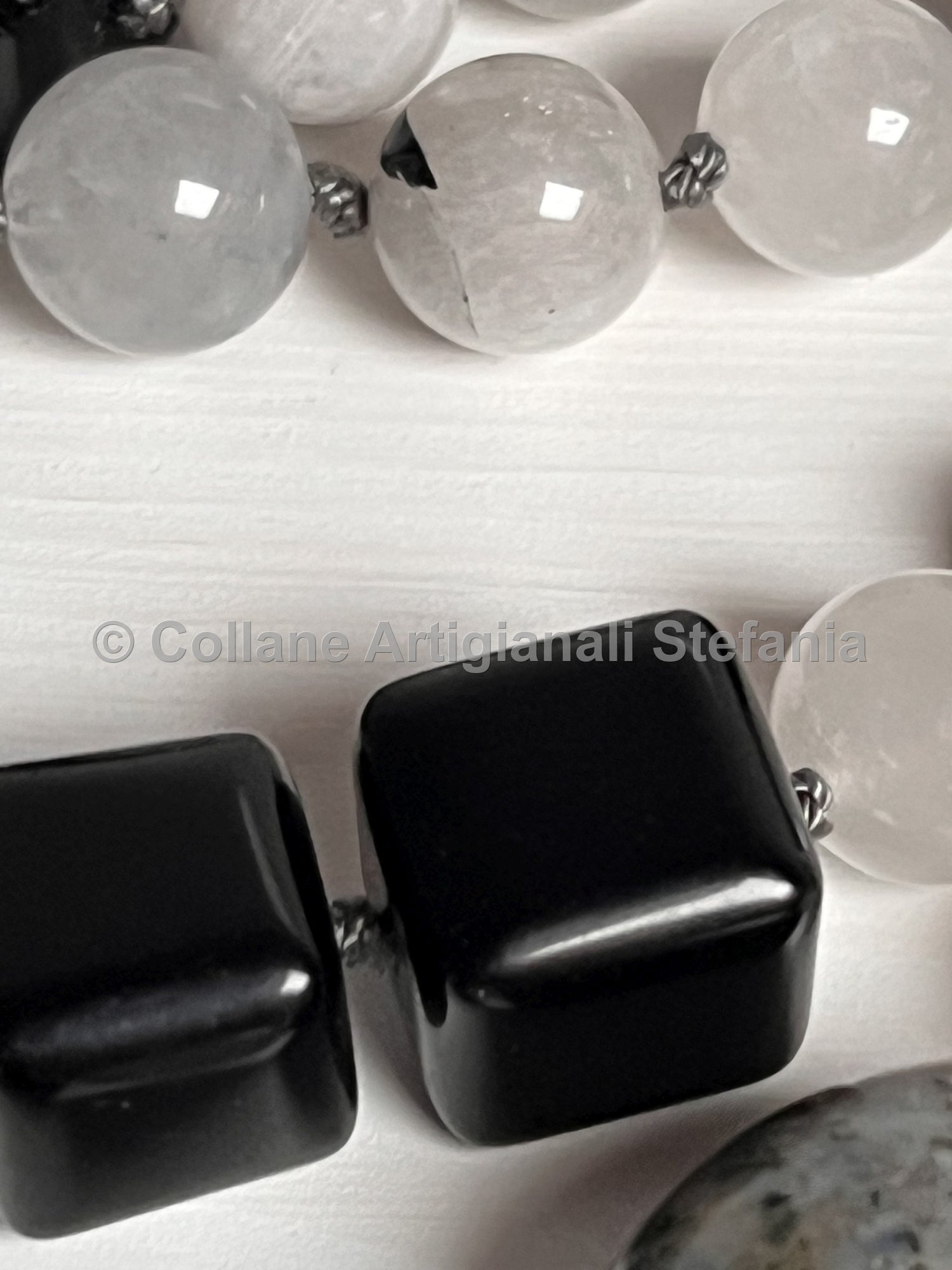 Collana con pietre dure di Quarzo di ottima qualità