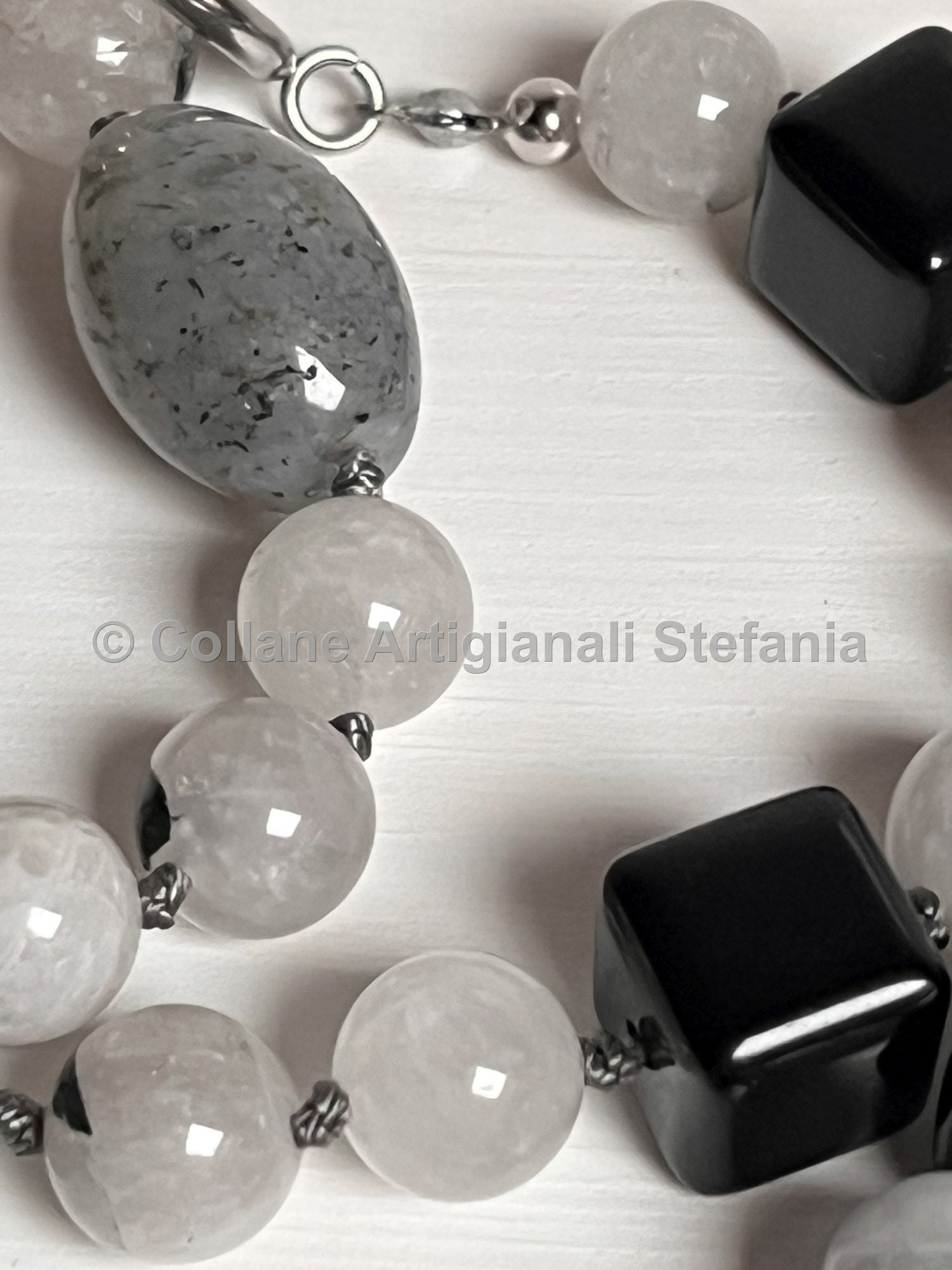 Collana con pietre dure di Quarzo di ottima qualità