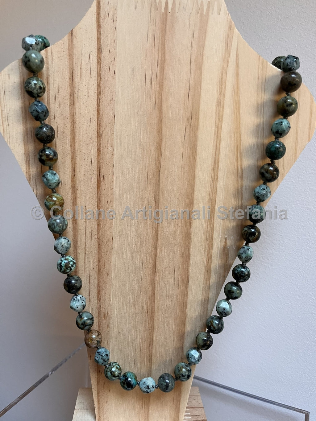 Collana con pietre dure di Turchese Africano