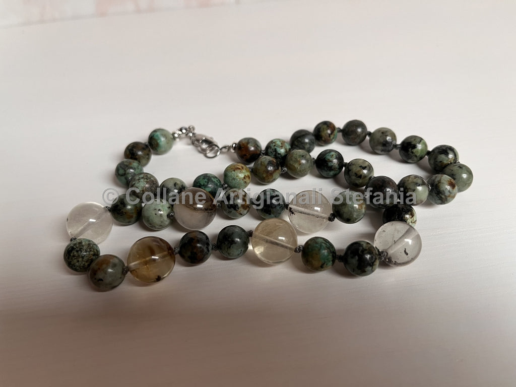 Collana con pietre dure di Turchese Africano e Ossidiana.