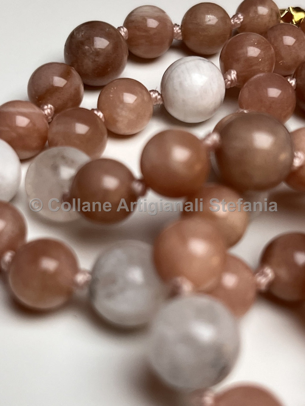 Collana con pietre dure di qualità di Pietra di Luna
