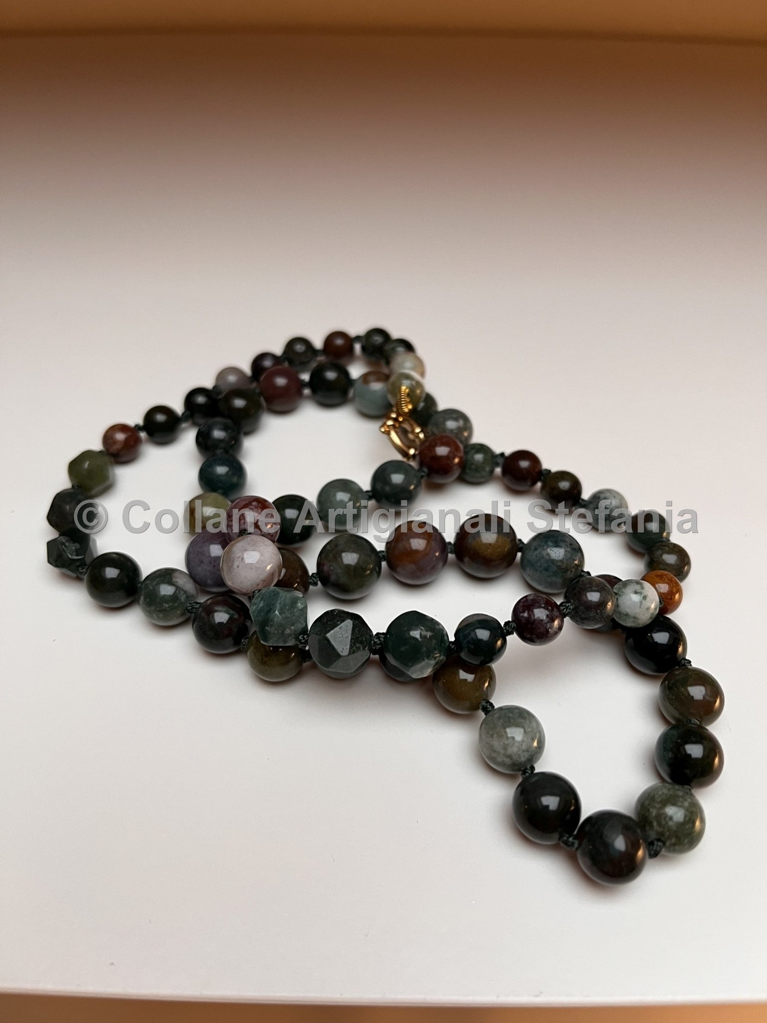 Collana con pietre dure di Agata Indiana