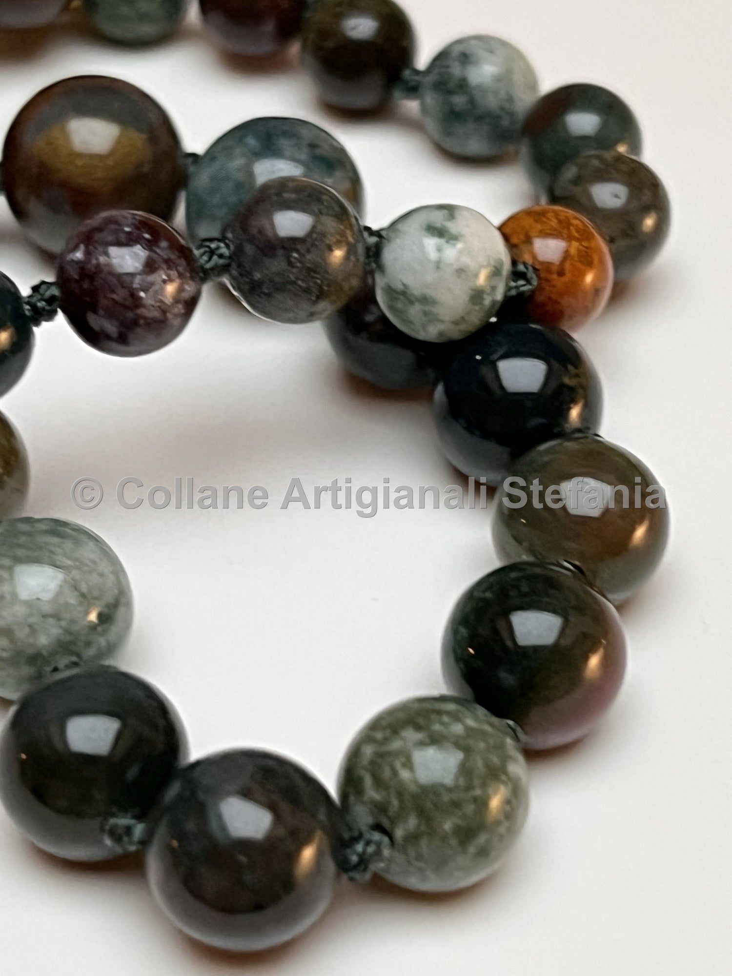 Collana con pietre dure di Agata Indiana