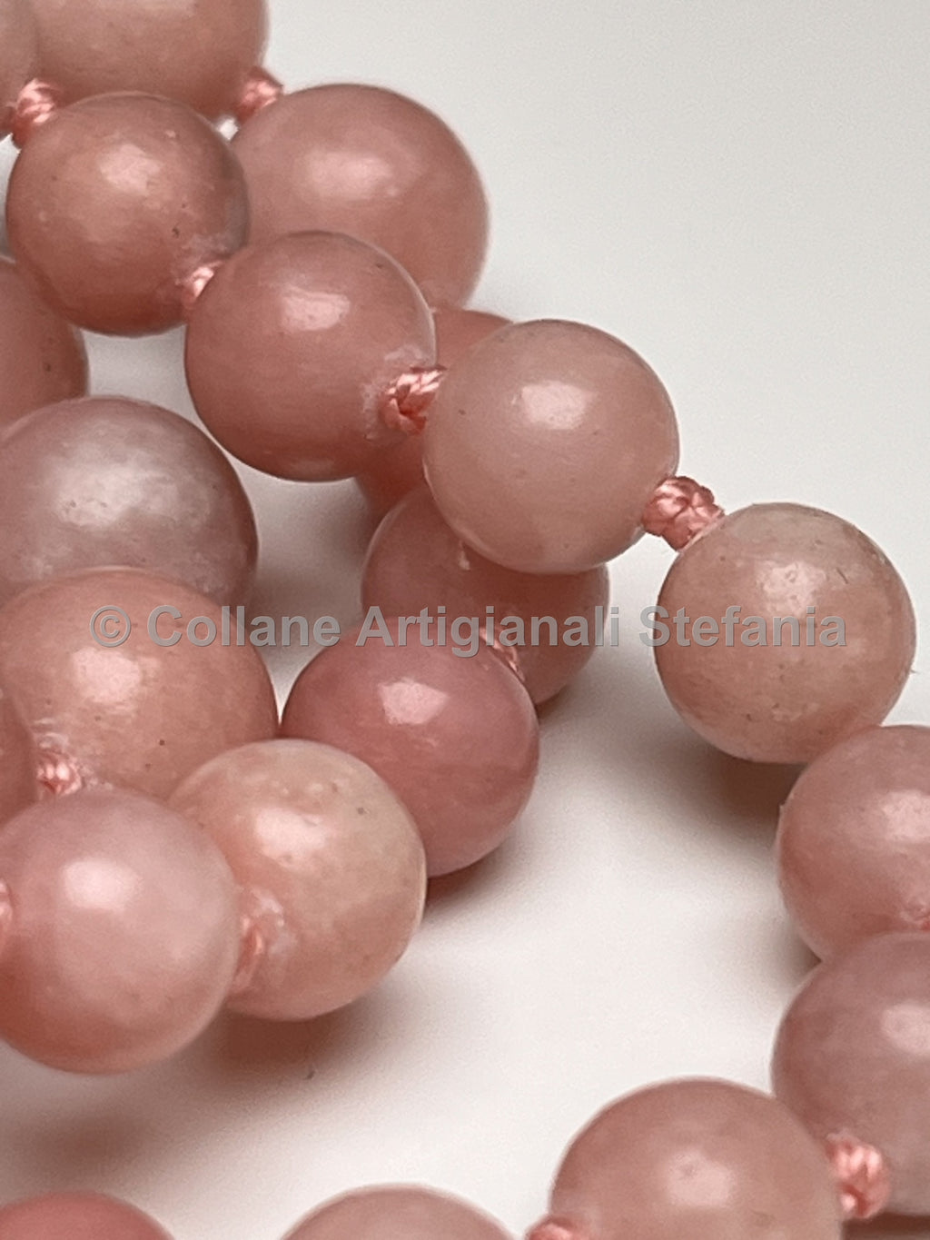 Collana con pietre dure di Opale rosa di ottima qualità