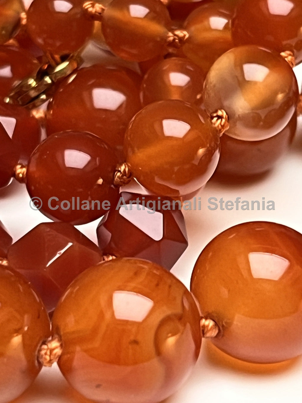 Collana con pietre dure di Corniola