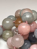 Collana con pietre dure di Morganite di qualità.