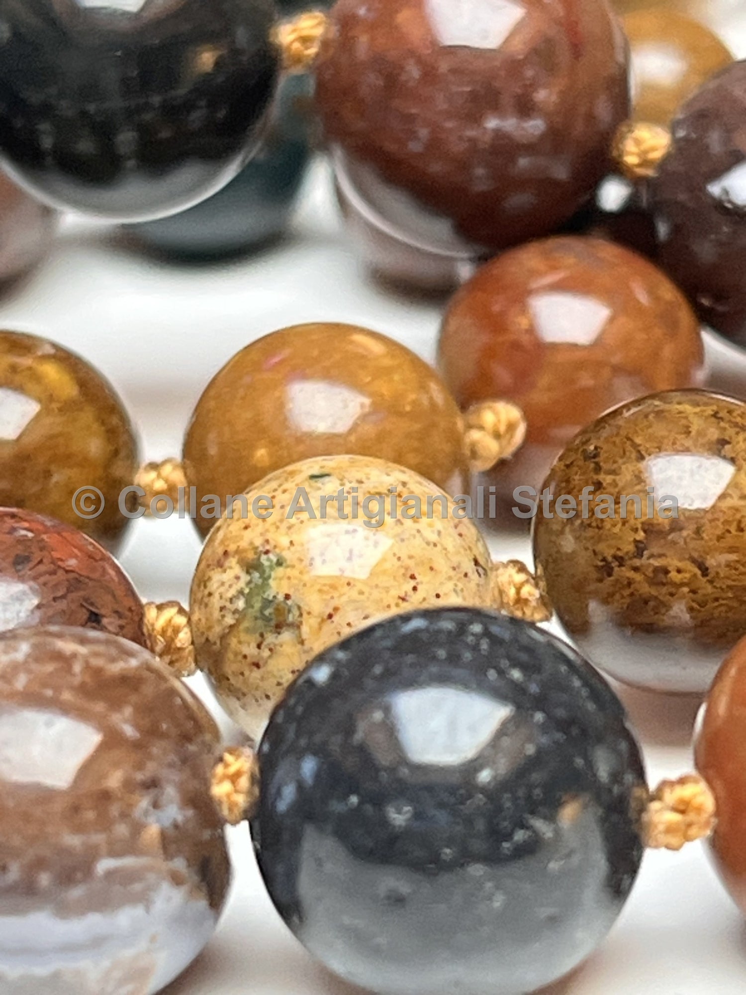 Collana con pietre dure di Agata Oceanica di qualità