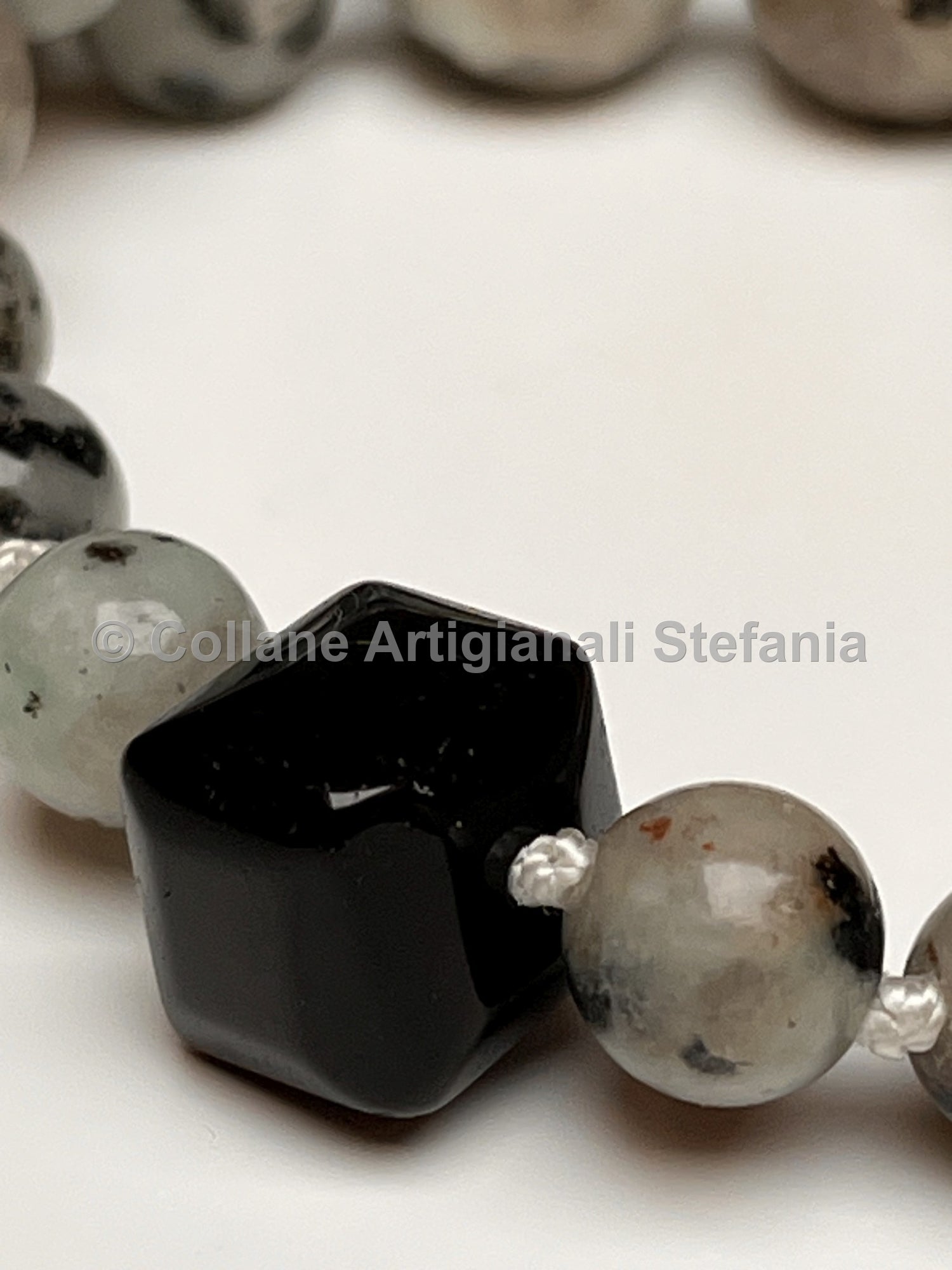 Collana con pietre dure di Diaspro Kiwi