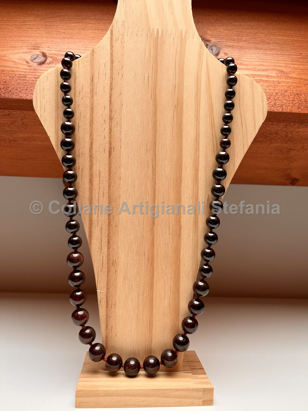 Collana con pietre dure di Granato