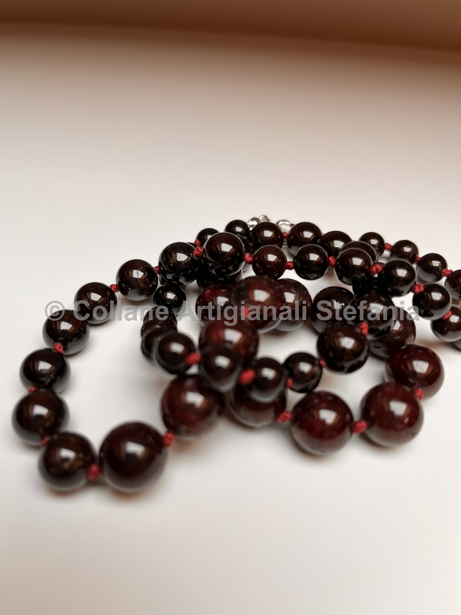 Collana con pietre dure di Granato