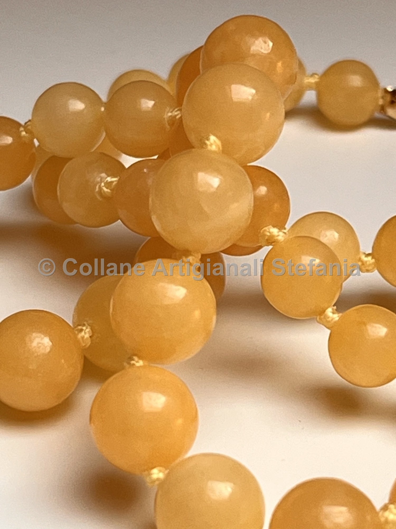 Collana con pietre dure di Giada