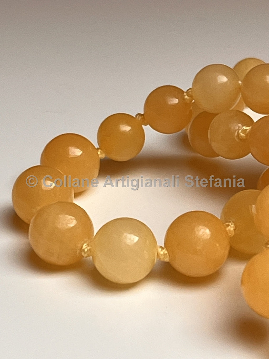 Collana con pietre dure di Giada