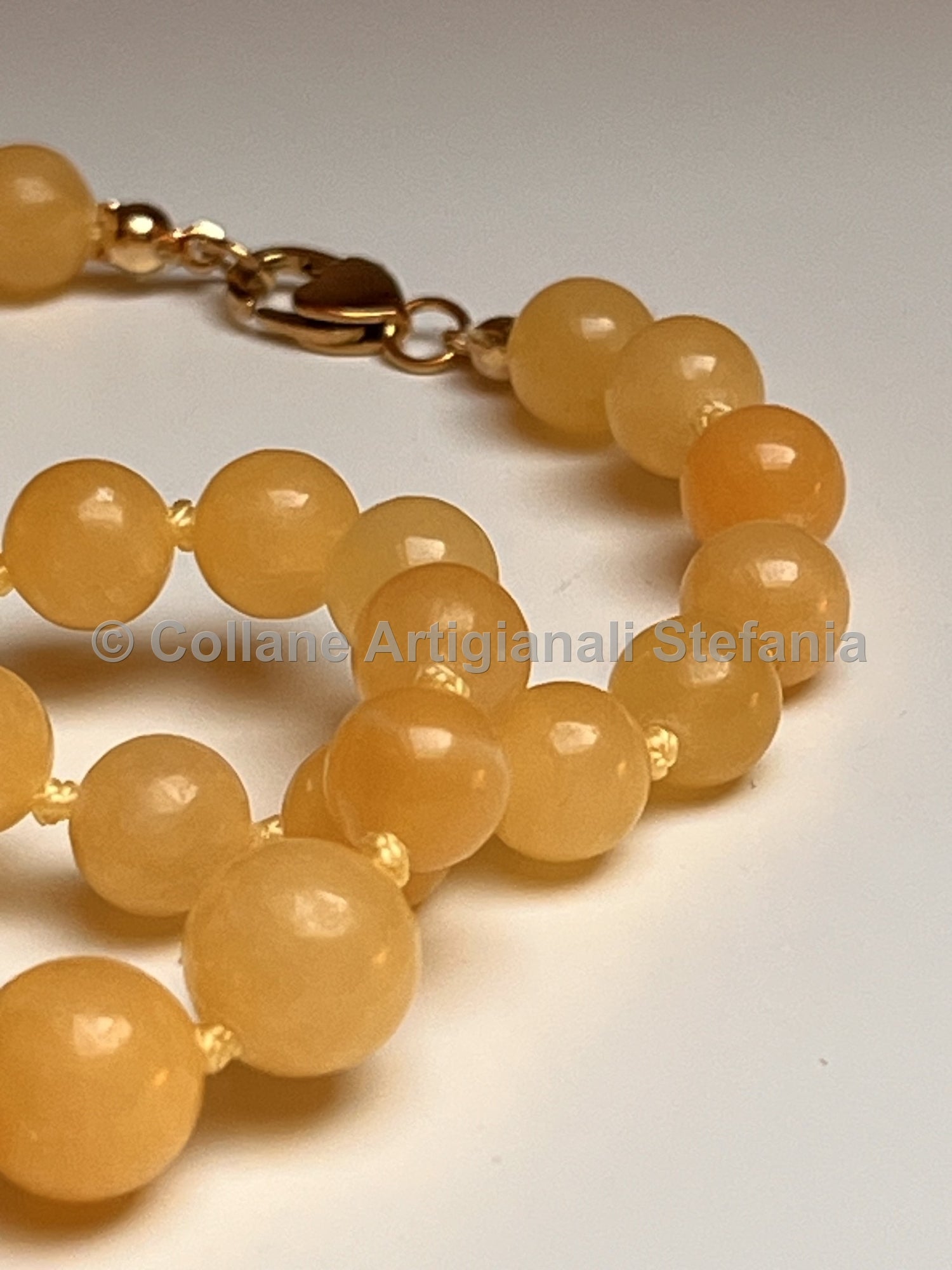 Collana con pietre dure di Giada