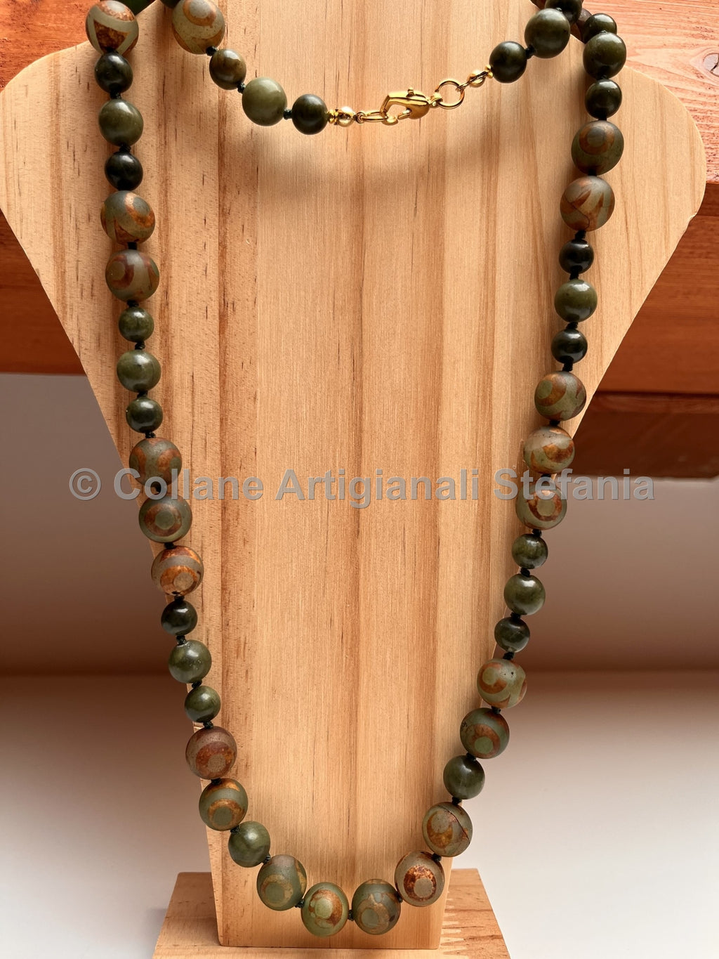Collana con pietre dure di Giada e Agata Tibetana